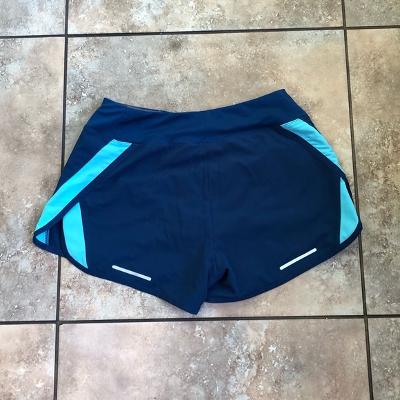 ASICS athletic shorts - Picture 3 of 7